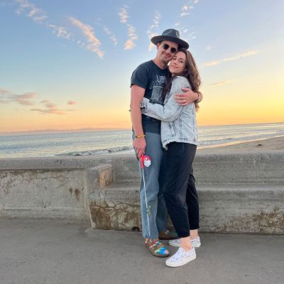 Maisy Joanne Stocklin parents posing for a photo shoot. 